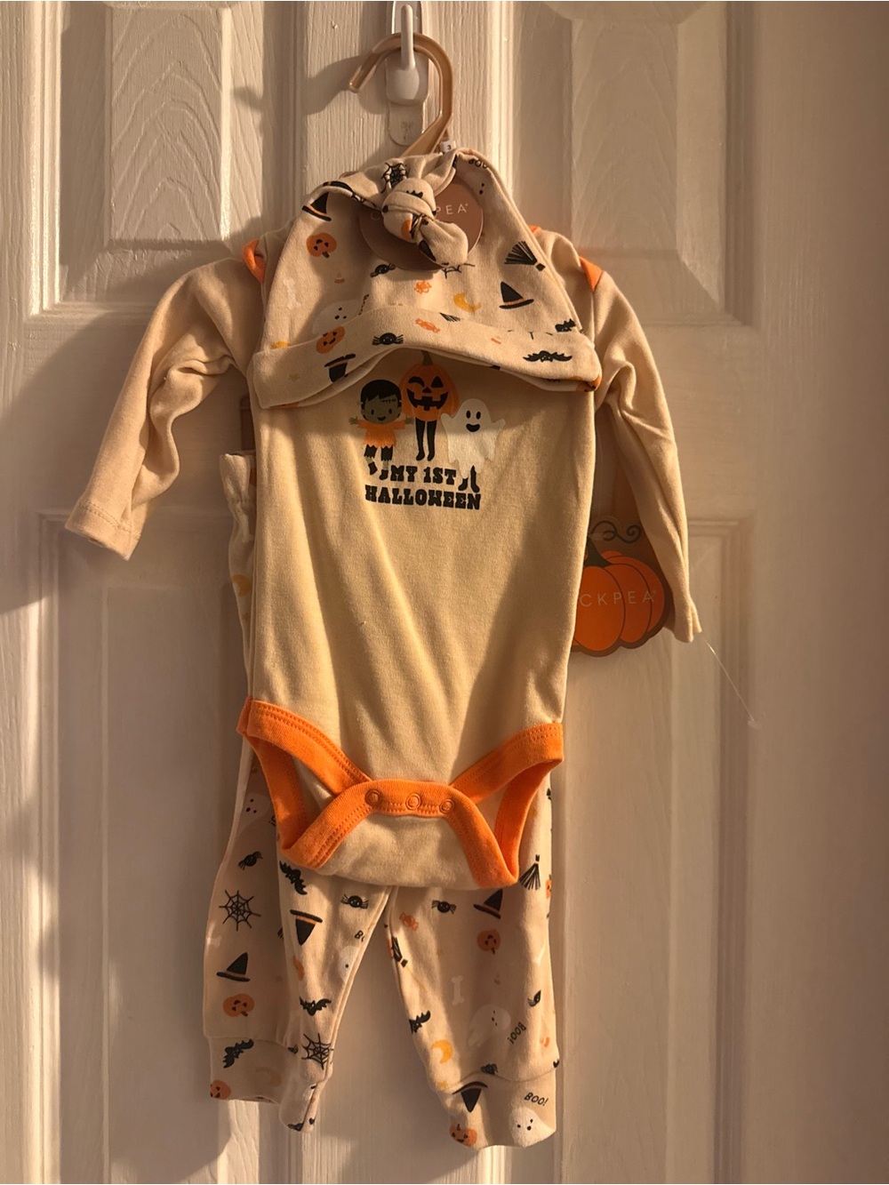 Beige & Orange Halloween One-Piece Set